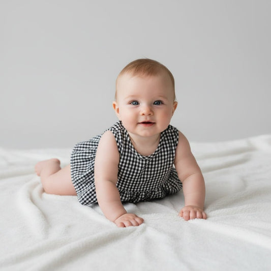 Baby Meisjes Set — Mouwloze Top Geblokt Patroon en Shorts